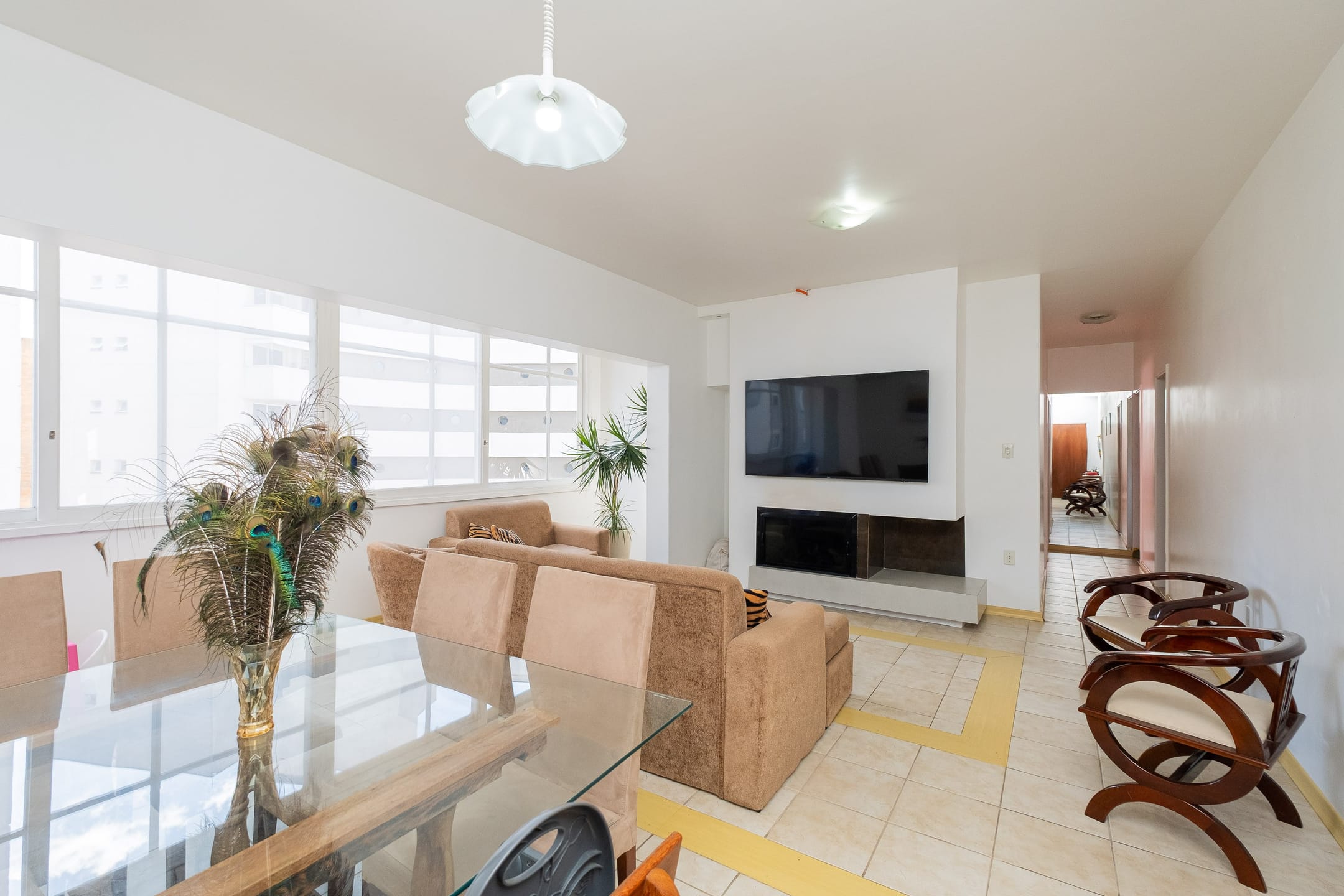 Apartamento com 3 Quartos, Suíte e Lareira na Zona Norte de Pelotas – Próximo a Dom Joaquim
