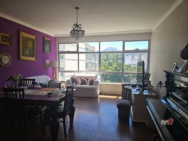 Apartamento 3 quartos e 2 banheiros, à venda, no bairro Centro em Petrópolis