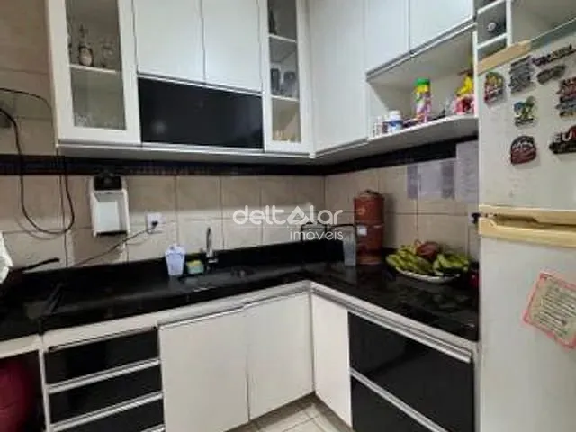 Apartamento com 72m² 3 quartos e 1 banheiro, à venda, no bairro Jaqueline em Belo Horizonte