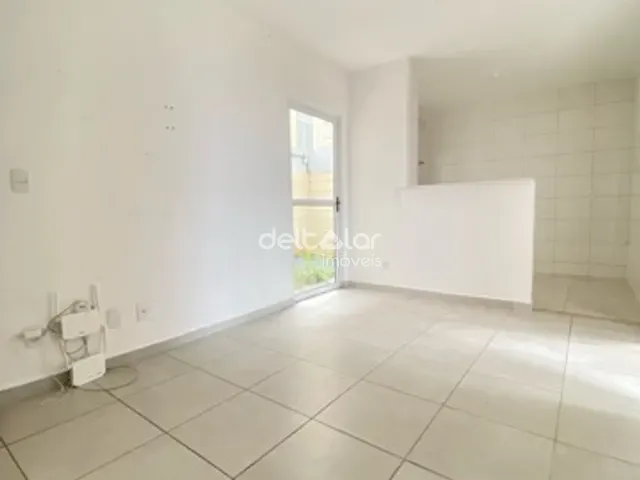 Apartamento 2 quartos e 1 banheiro, para alugar, no bairro Juliana em Belo Horizonte
