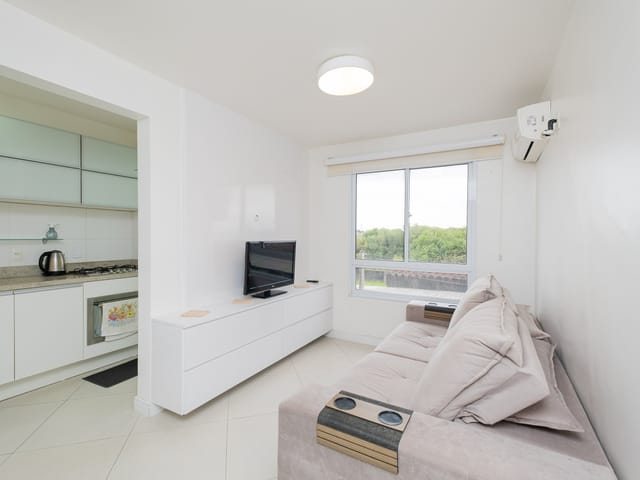 Apartamento 2 quartos e 1 banheiro, para alugar, no bairro Centro em Pelotas