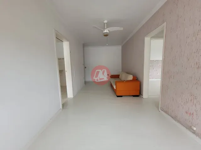 Apartamento com 70m² 2 quartos e 1 banheiro, à venda, no bairro Petrópolis em Porto Alegre