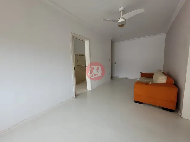 Apartamento com 70m² 2 quartos e 1 banheiro, à venda, no bairro Petrópolis em Porto Alegre