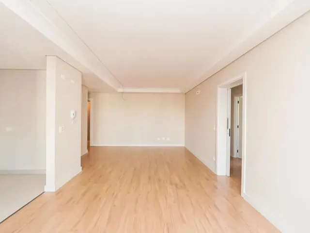 Apartamento à venda, no bairro Juvevê em Curitiba
