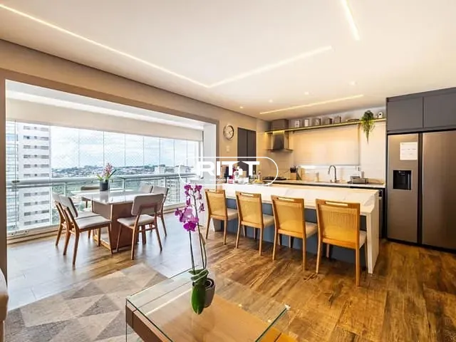 Apartamento com 119m² 3 quartos e 4 banheiros, à venda, no bairro Taquaral em Campinas