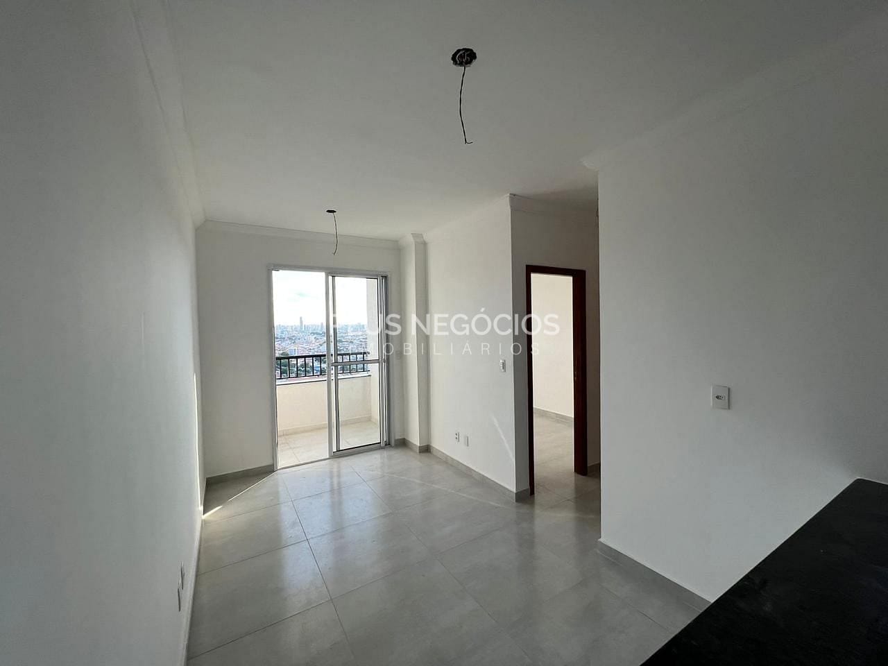 Apartamento à venda com 2 quartos, 55m² - Foto 2