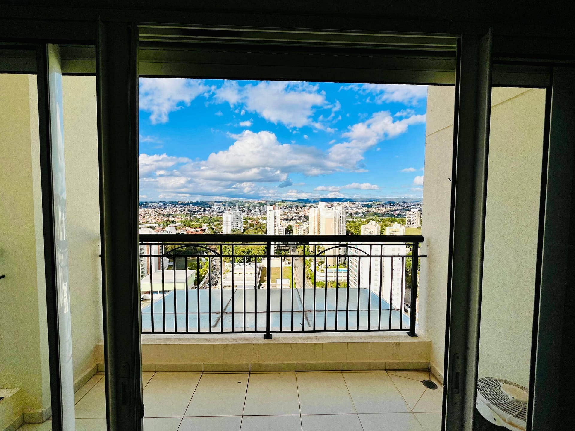Apartamento à venda com 4 quartos, 341m² - Foto 21