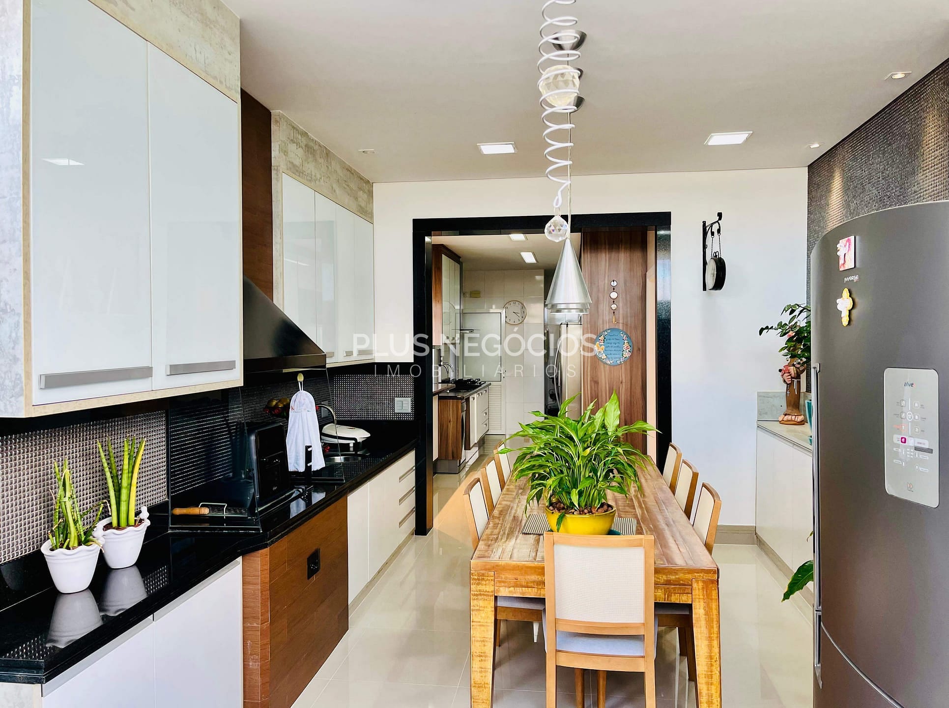 Apartamento à venda com 4 quartos, 341m² - Foto 11