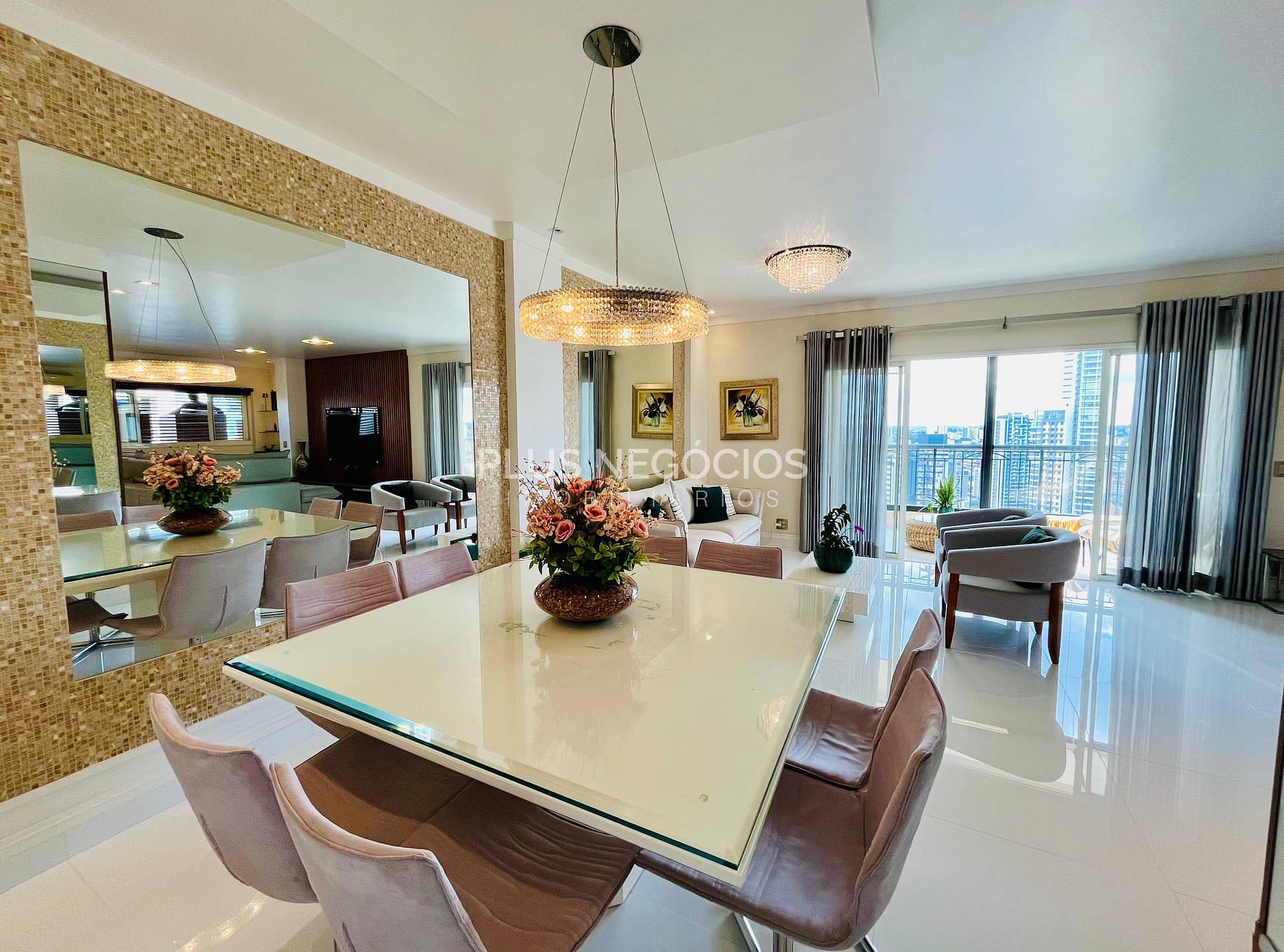 Apartamento à venda com 4 quartos, 341m² - Foto 5
