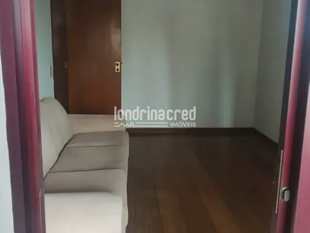 Apartamento com 220m² 3 quartos e 4 banheiros, à venda, no bairro Centro em Londrina
