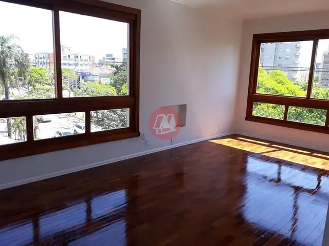 Apartamento com 160m² 3 quartos e 3 banheiros, à venda, no bairro São João em Porto Alegre