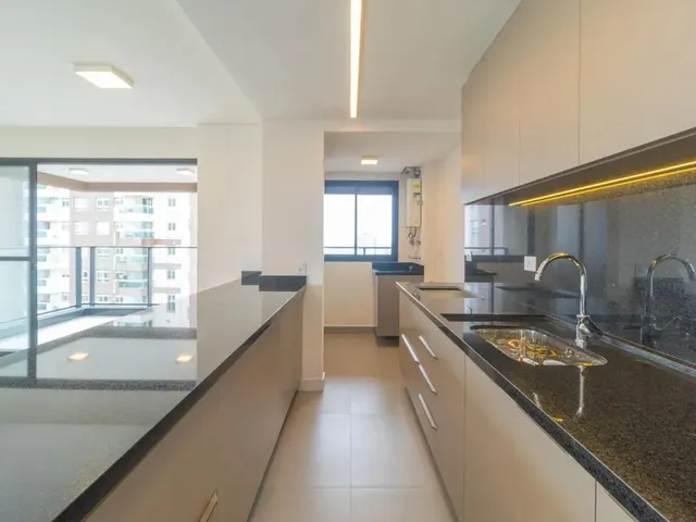 Apartamento 3 quartos e 3 banheiros, para alugar, no bairro Ecoville em Curitiba