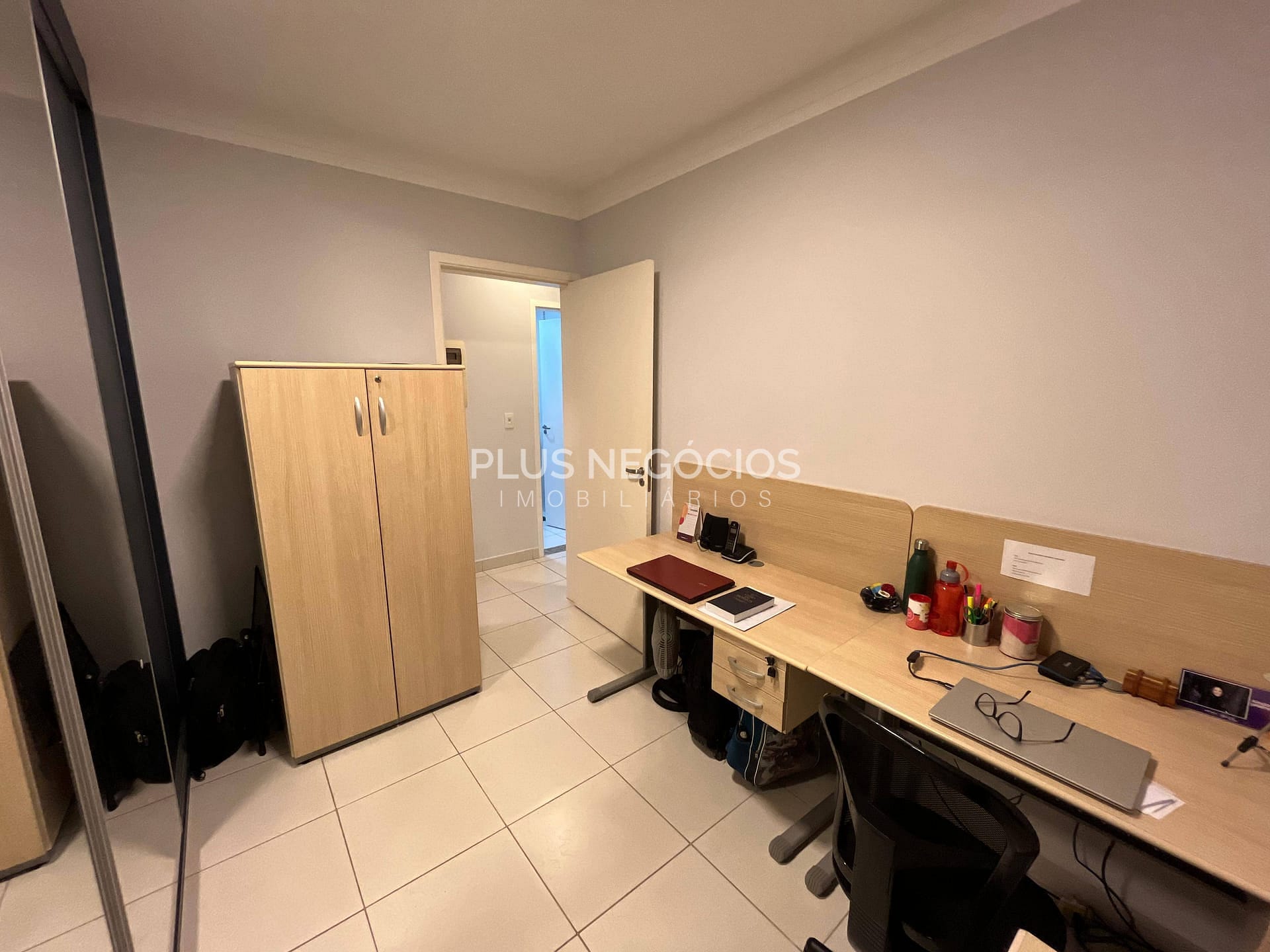 Apartamento à venda com 3 quartos, 93m² - Foto 11