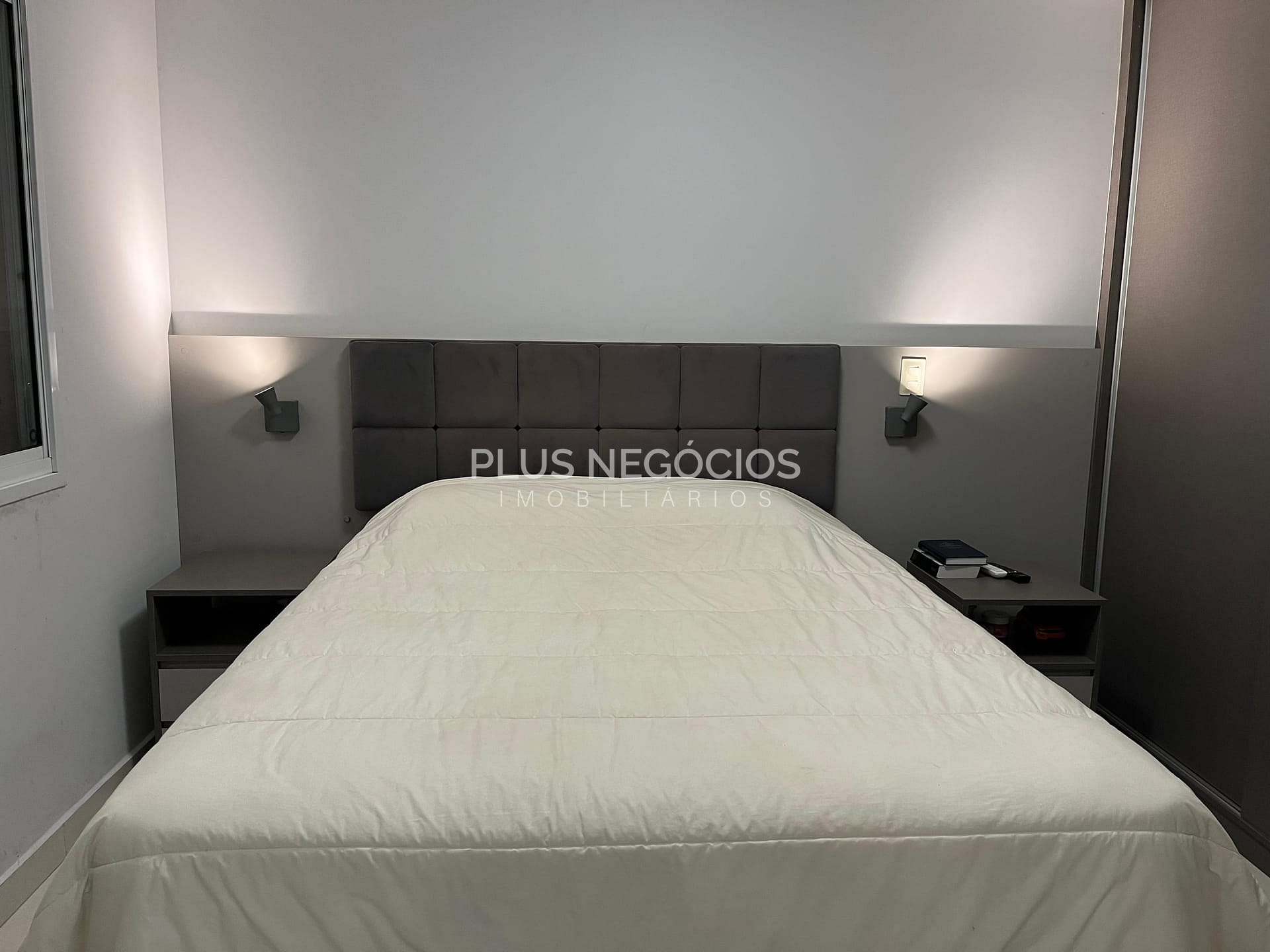 Apartamento à venda com 3 quartos, 93m² - Foto 12