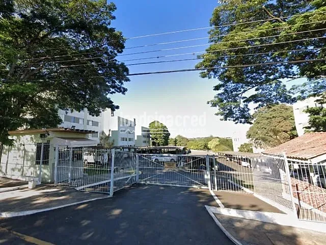 Apartamento 3 quartos e 1 banheiro, à venda, no bairro San Fernando em Londrina