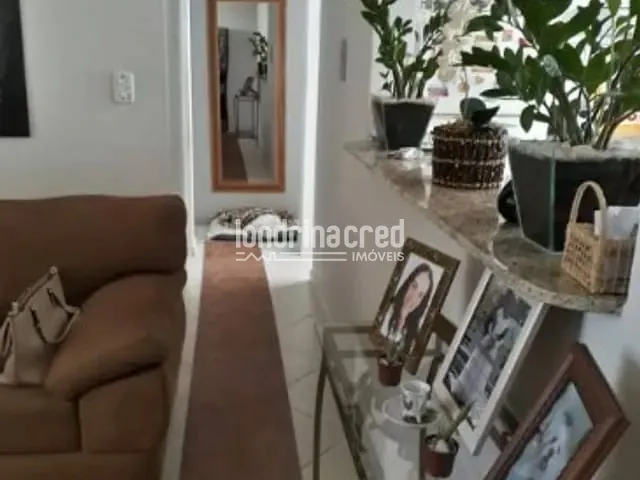 Apartamento 3 quartos e 1 banheiro, à venda, no bairro San Fernando em Londrina