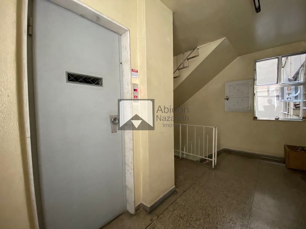 Apartamento à venda com 3 quartos, 100m² - Foto 41