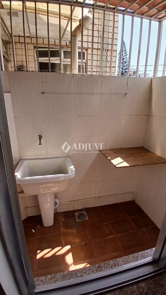 Apartamento à venda com 3 quartos, 74m² - Foto 19