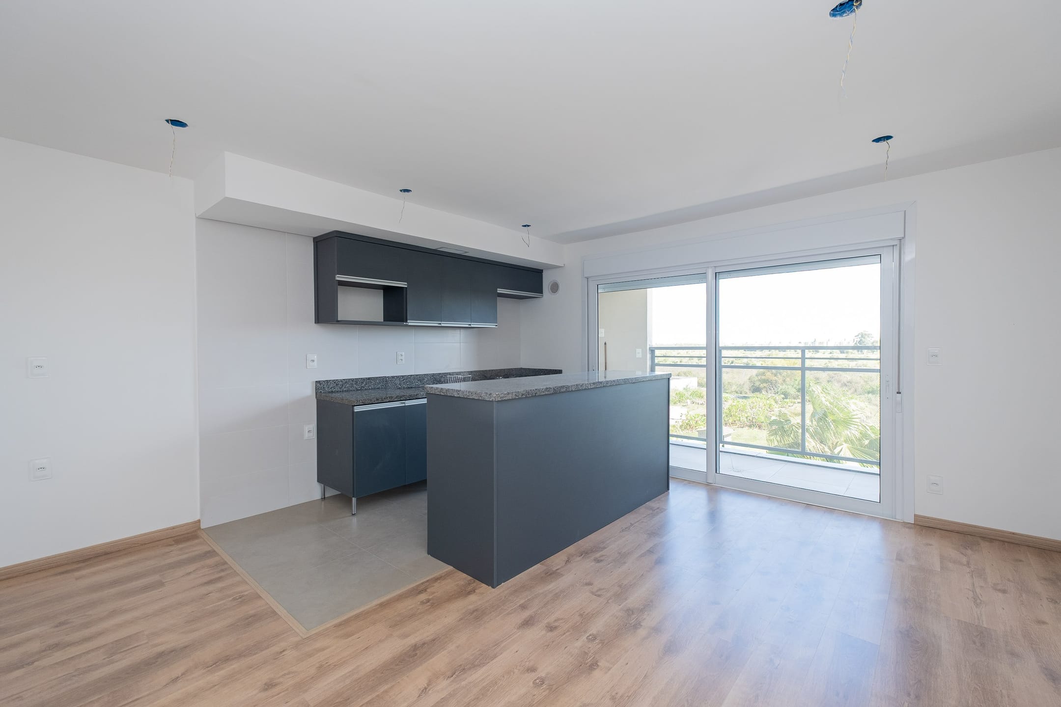 Apartamento para Locação, em Processo de Desocupação, com 3 Quartos, Sendo 1 Suíte, Sala Integrada, Cozinha Planejada e Vaga Privativa