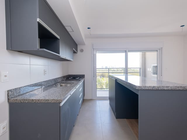 Apartamento 3 quartos e 2 banheiros, para alugar, no bairro Areal em Pelotas