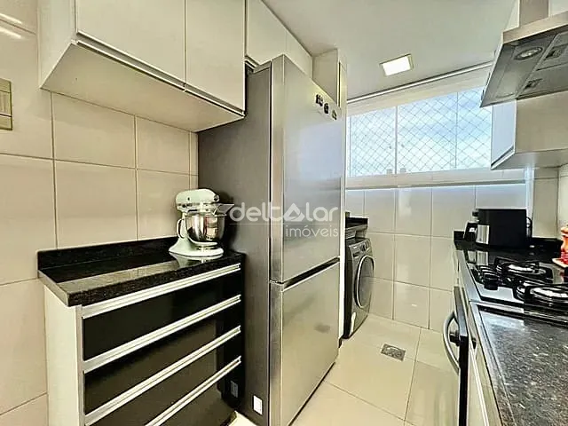Apartamento 3 quartos e 2 banheiros, à venda, no bairro Planalto em Belo Horizonte