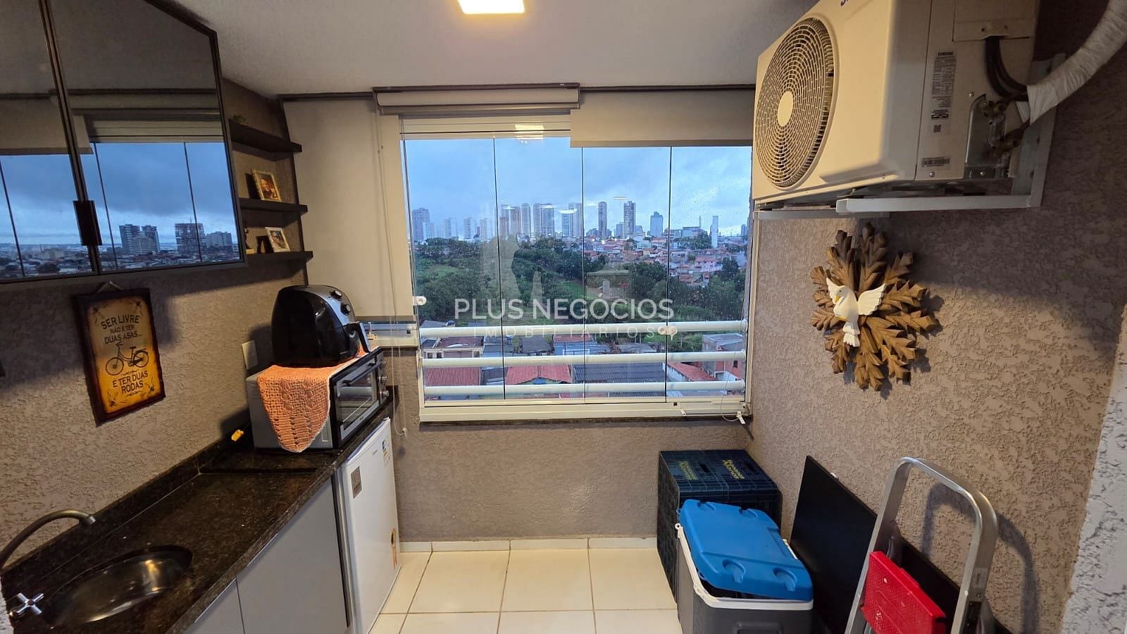 Apartamento à venda com 3 quartos, 70m² - Foto 11