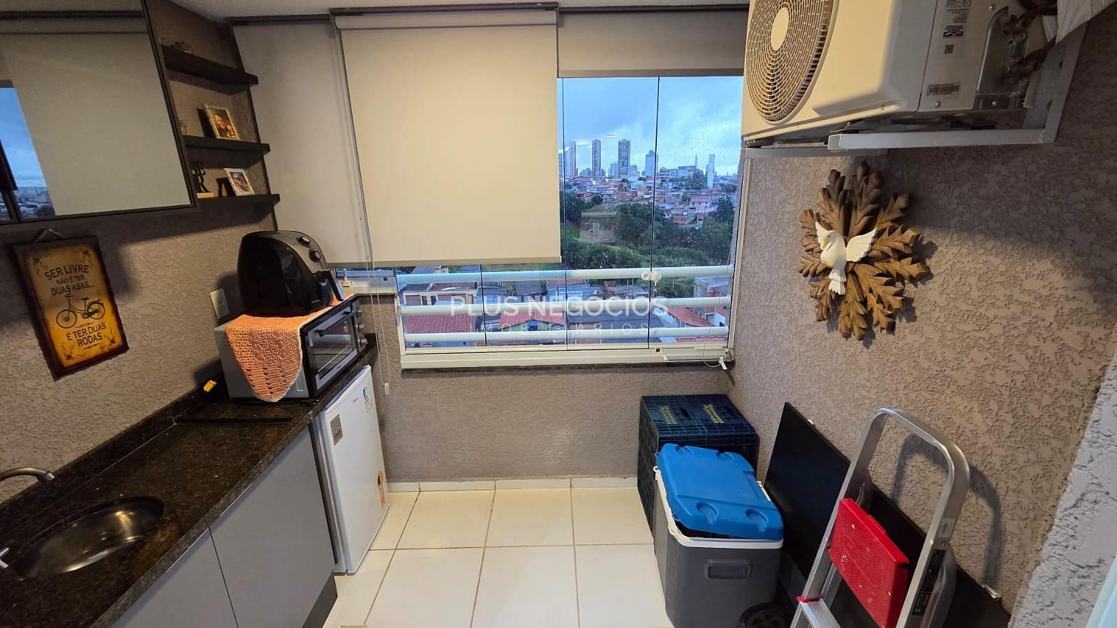 Apartamento à venda com 3 quartos, 70m² - Foto 13