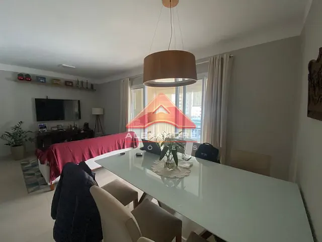Apartamento com 99m² 3 quartos e 1 banheiro, à venda, no bairro Vila Industrial em São José dos Campos