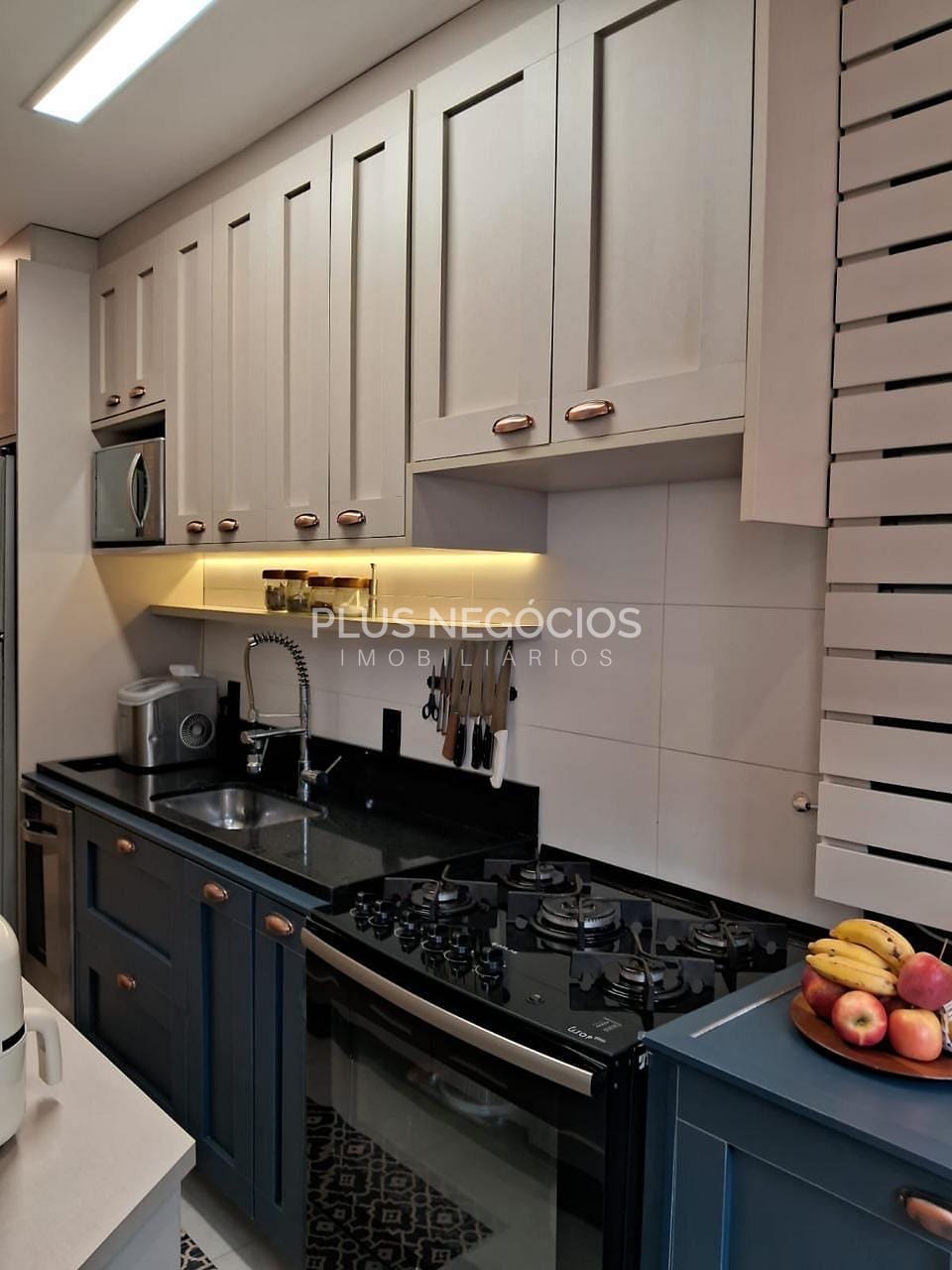 Apartamento à venda com 3 quartos, 97m² - Foto 12