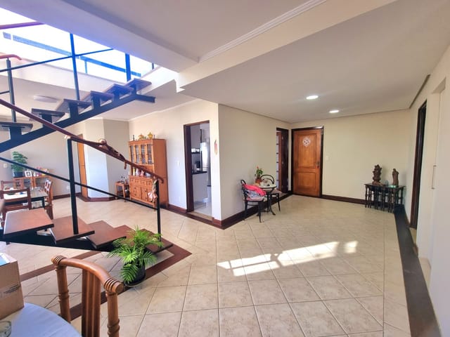 Apartamento com 359m² 3 quartos e 1 banheiro, à venda, no bairro Centro em Pindamonhangaba