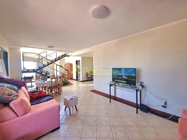 Apartamento com 359m² 3 quartos e 1 banheiro, à venda, no bairro Centro em Pindamonhangaba