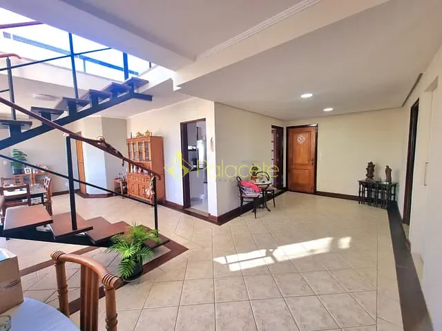 Apartamento com 359m² 3 quartos e 1 banheiro, à venda, no bairro Centro em Pindamonhangaba