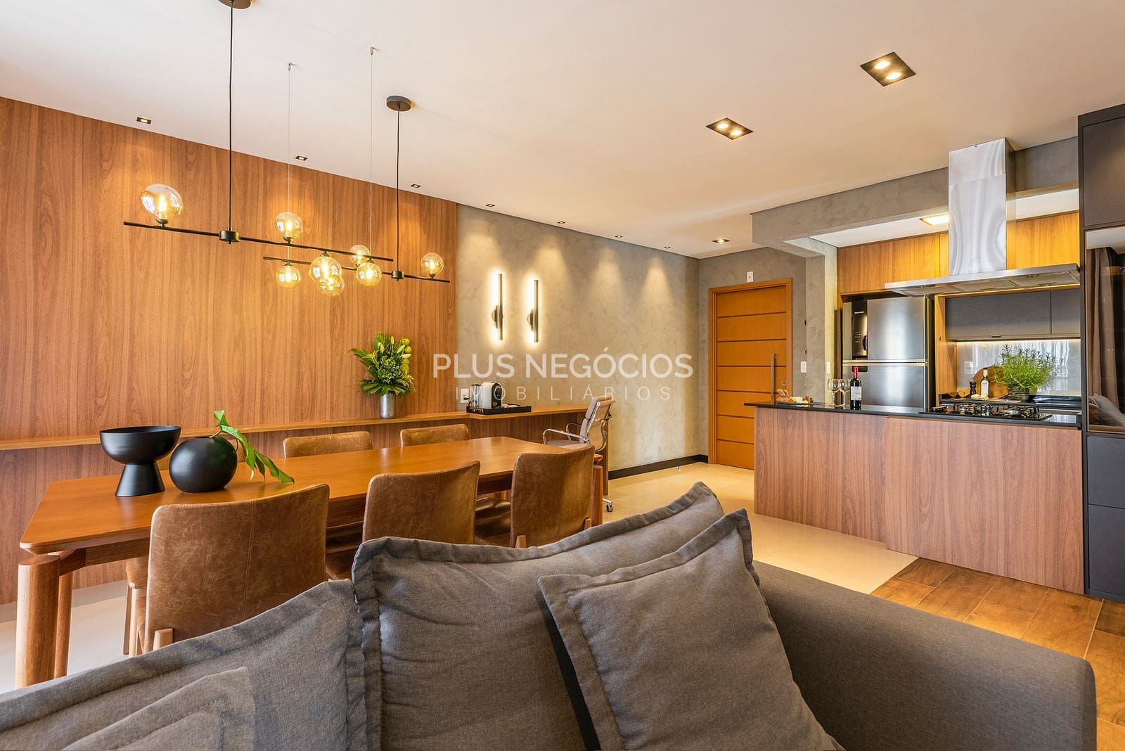 Apartamento à venda com 2 quartos, 85m² - Foto 5