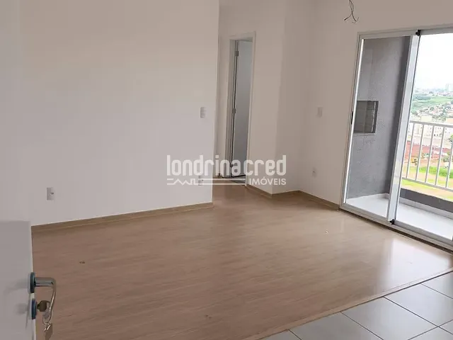 Apartamento 2 quartos e 1 banheiro, à venda, no bairro Perobinha em Londrina