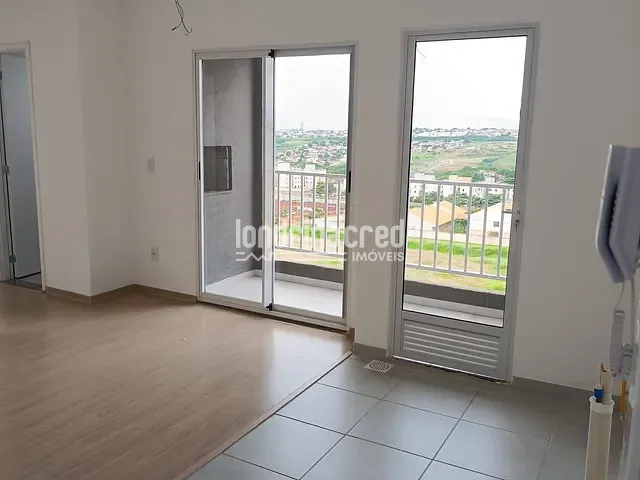 Apartamento 2 quartos e 1 banheiro, à venda, no bairro Perobinha em Londrina
