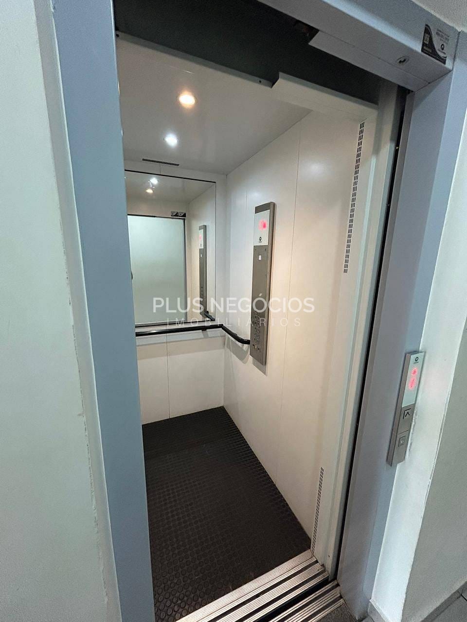 Apartamento à venda com 2 quartos, 46m² - Foto 11