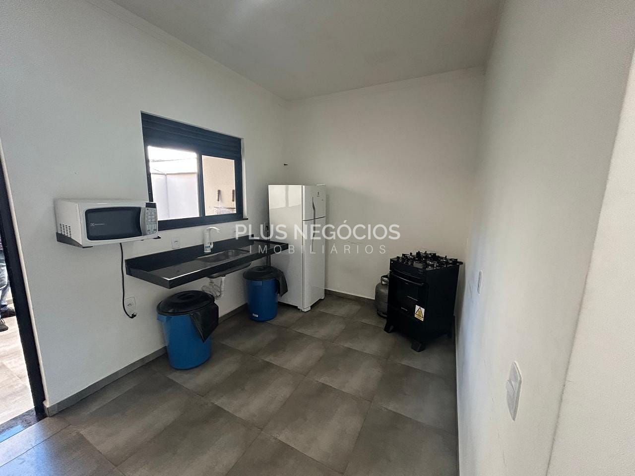 Apartamento à venda com 2 quartos, 46m² - Foto 20