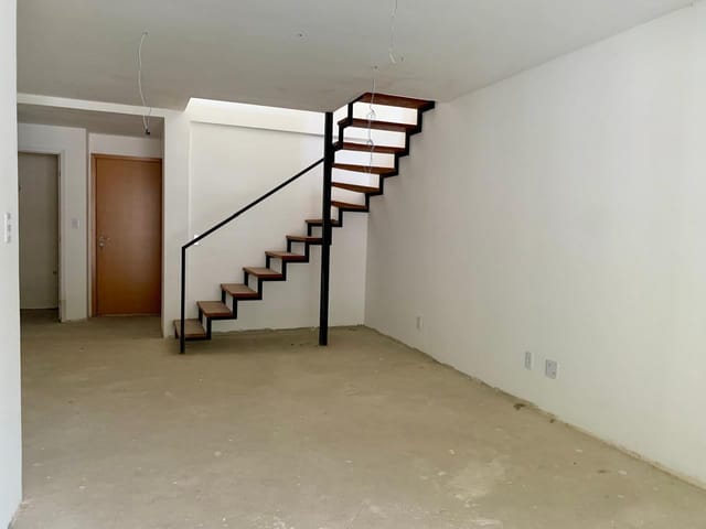 Apartamento à venda, no bairro Itaipava em Petrópolis