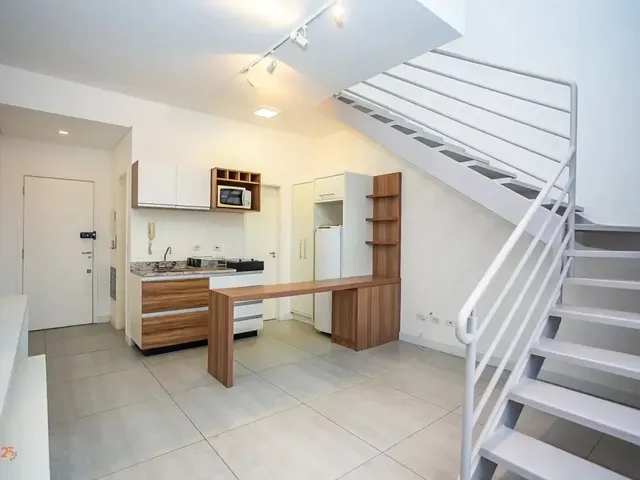 Apartamento 1 quarto e 1 banheiro, à venda, no bairro Centro  em Curitiba