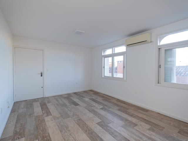 Apartamento 3 quartos e 1 banheiro, à venda, no bairro Centro em Pelotas
