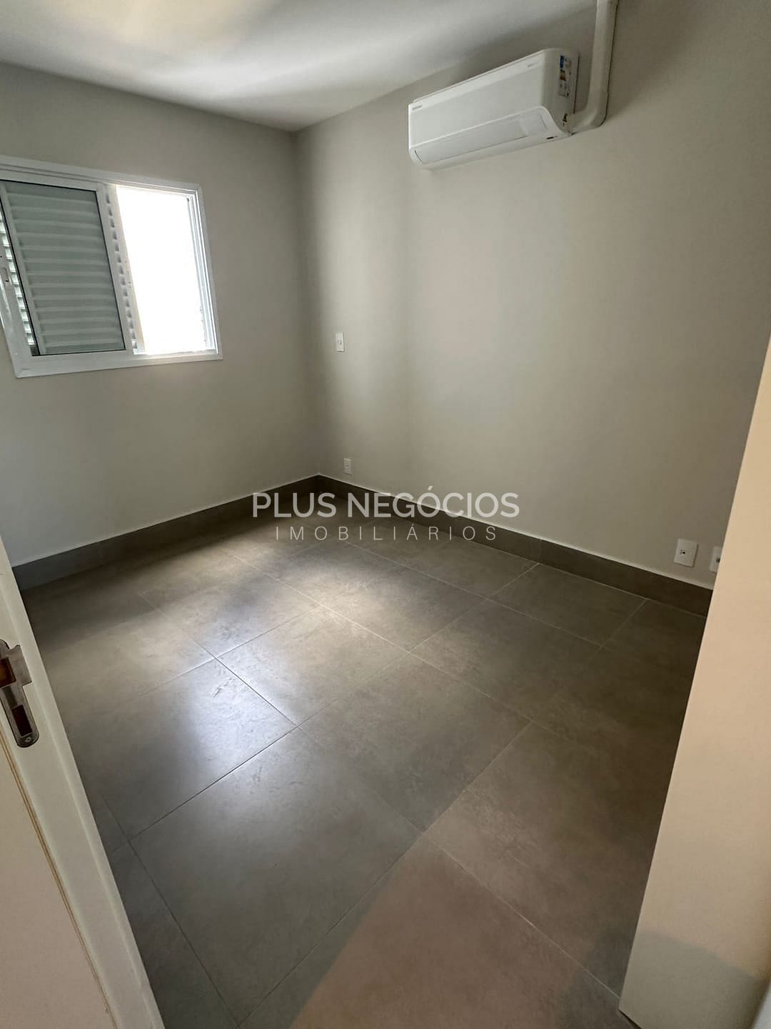 Apartamento à venda com 3 quartos, 88m² - Foto 8