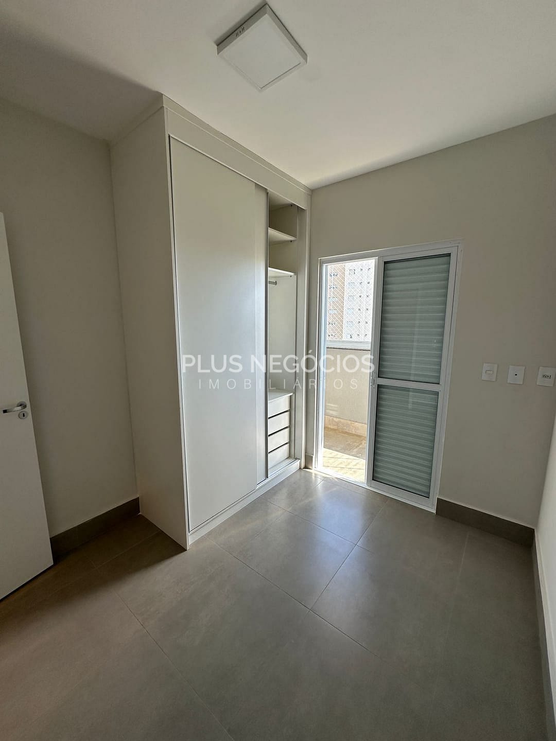 Apartamento à venda com 3 quartos, 88m² - Foto 6