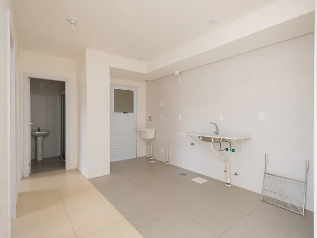 Apartamento com 62m² 2 quartos e 1 banheiro, para alugar, no bairro Fragata em Pelotas