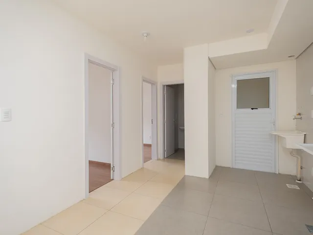 Apartamento com 62m² 2 quartos e 1 banheiro, para alugar, no bairro Fragata em Pelotas