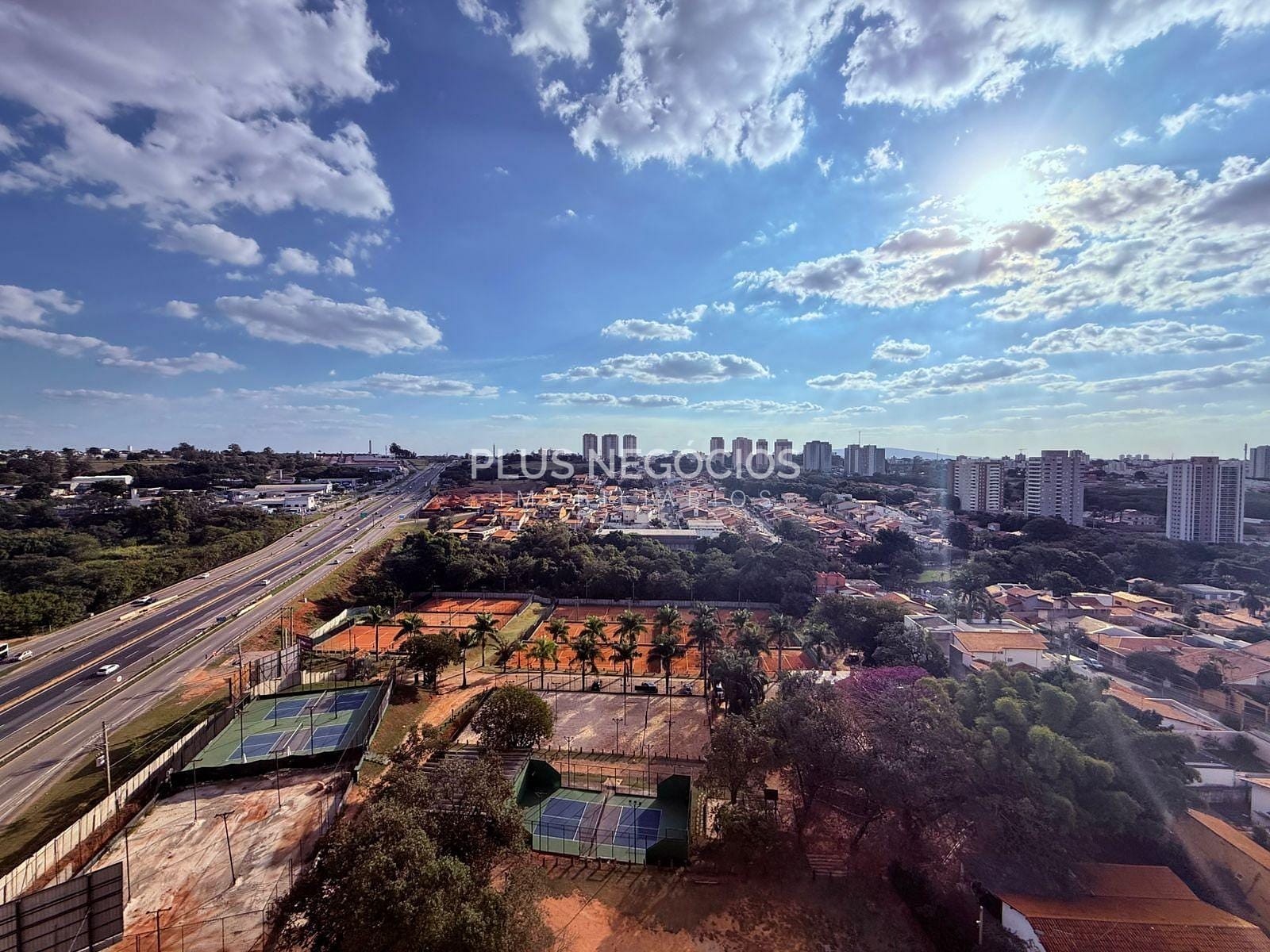 Apartamento à venda com 1 quarto, 44m² - Foto 8