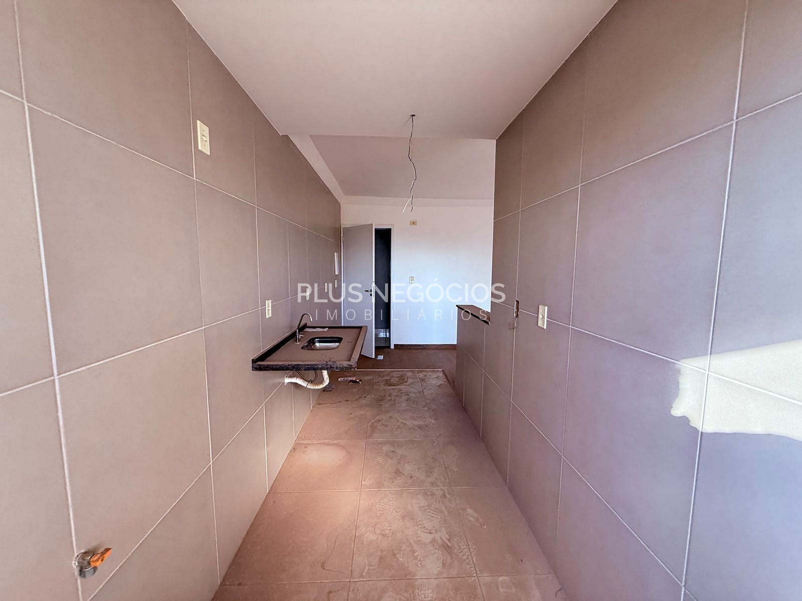 Apartamento à venda com 1 quarto, 44m² - Foto 10