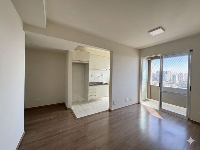 Apartamento 2 quartos e 1 banheiro, à venda, no bairro Aurora em Londrina