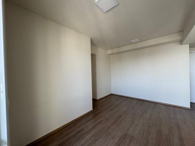 Apartamento 2 quartos e 1 banheiro, à venda, no bairro Aurora em Londrina