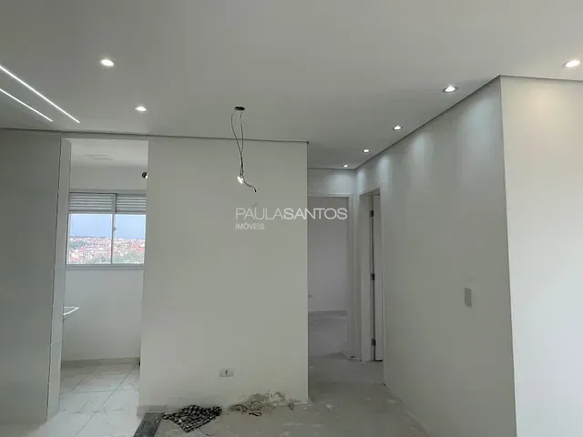 Apartamento 2 quartos e 1 banheiro, à venda, no bairro Caguassu em Sorocaba