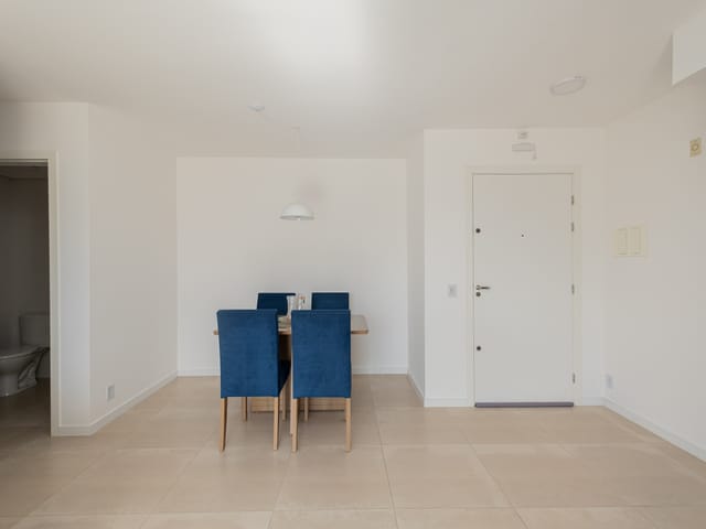 Apartamento com 84m² 2 quartos e 2 banheiros, à venda, no bairro Centro em Pelotas